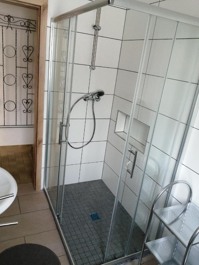 באייריש אייסנשטיין Wohnung Martha מראה חיצוני תמונה